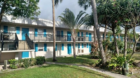 531 W Kalmia Drive 10 Lake Park FL 33403