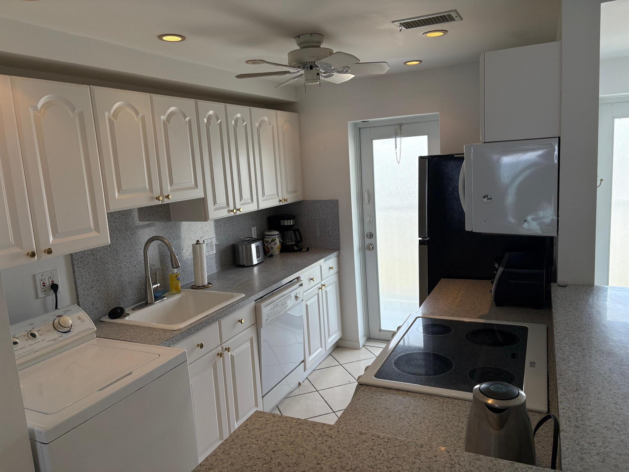 3101 S Ocean Boulevard 608