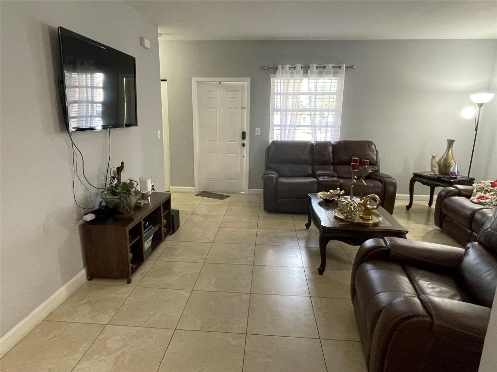 Caribbean Isles Villas Co - Residential Lease