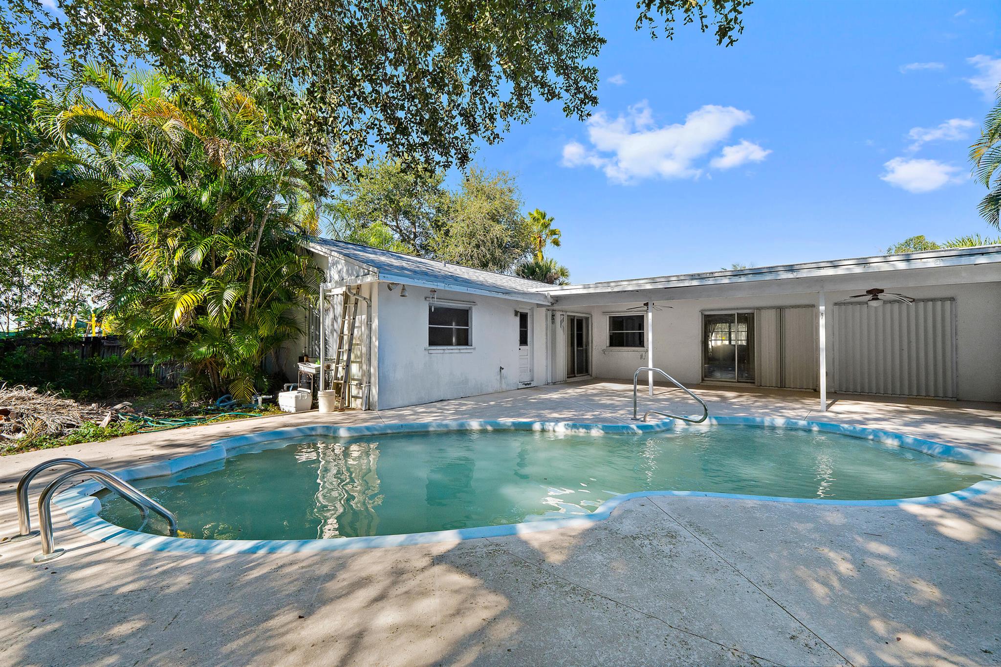 HIGHWOOD - Residential