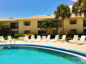 PEBBLE BEACH VILLAS - Residential