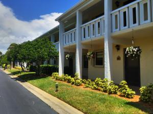 PEBBLE BEACH VILLAS - Residential