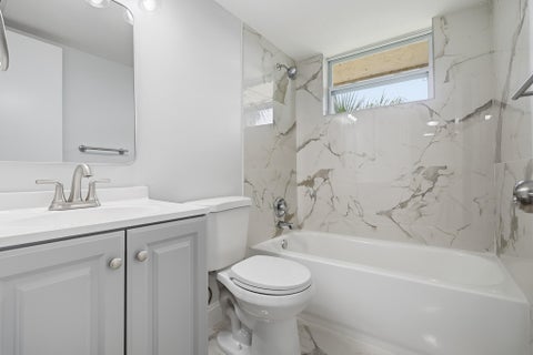 Tiny photo for 9939 THREE LAKES Circle #14H, Boca Raton, FL 33428 (MLS # B26088789)