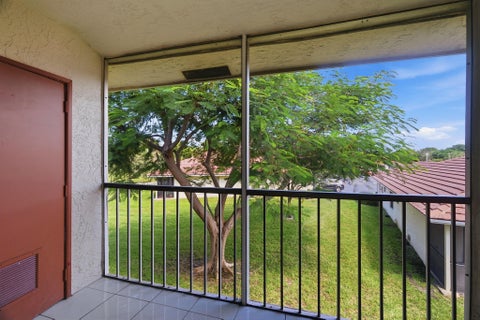 Tiny photo for 9939 THREE LAKES Circle #14H, Boca Raton, FL 33428 (MLS # B26088789)