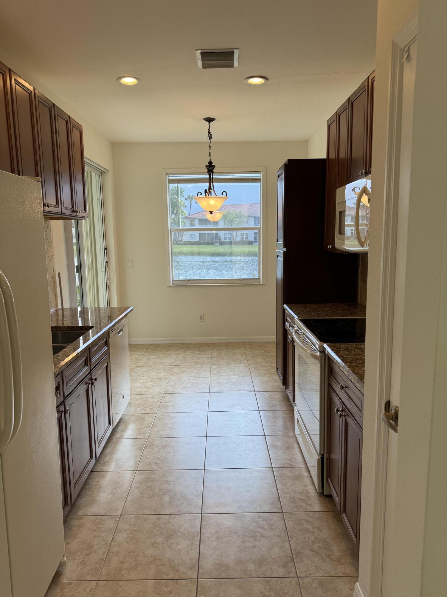 2140 Wingate Bend