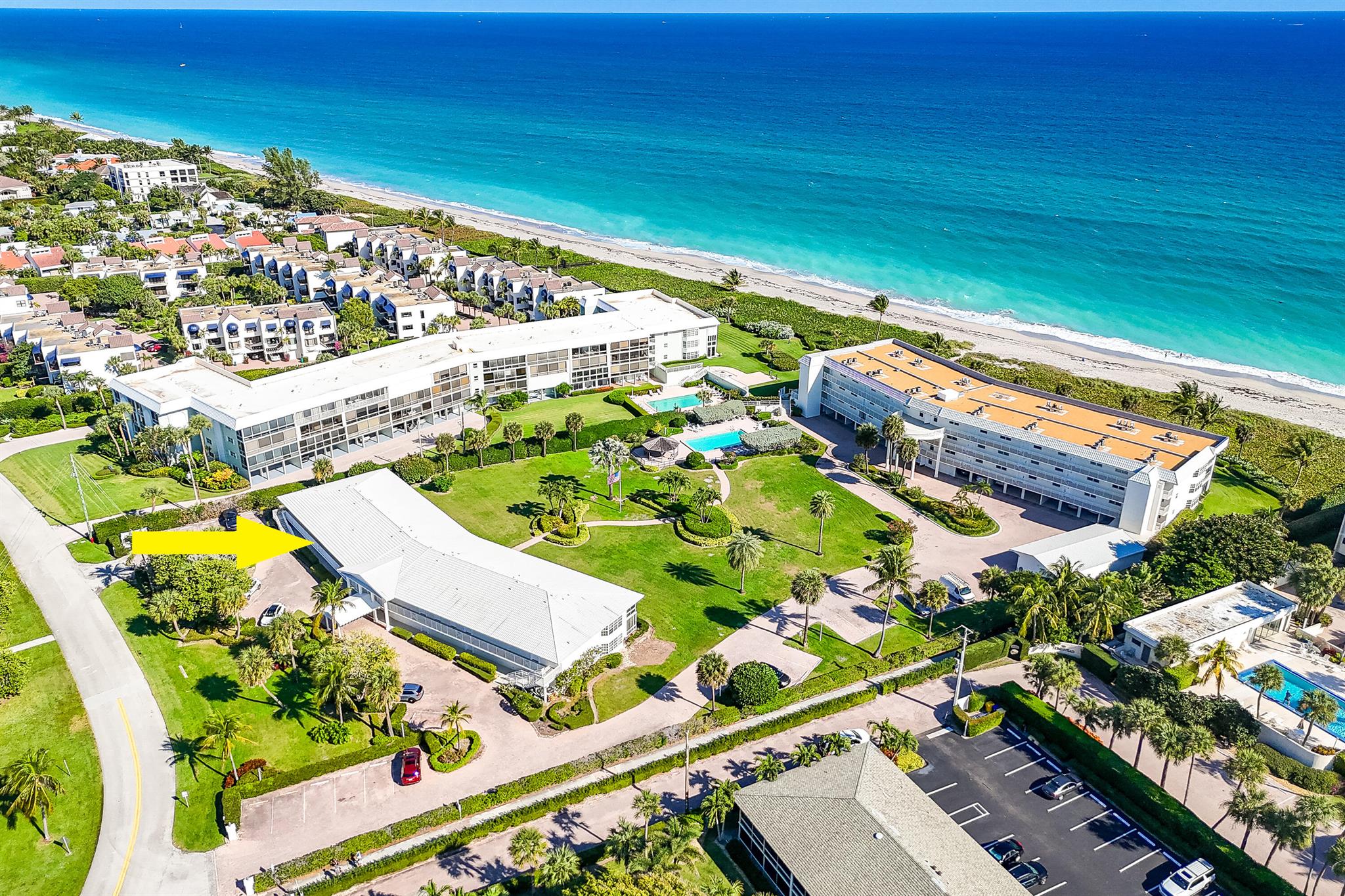 COLONY CONDO APTS IN OR16 - Residential