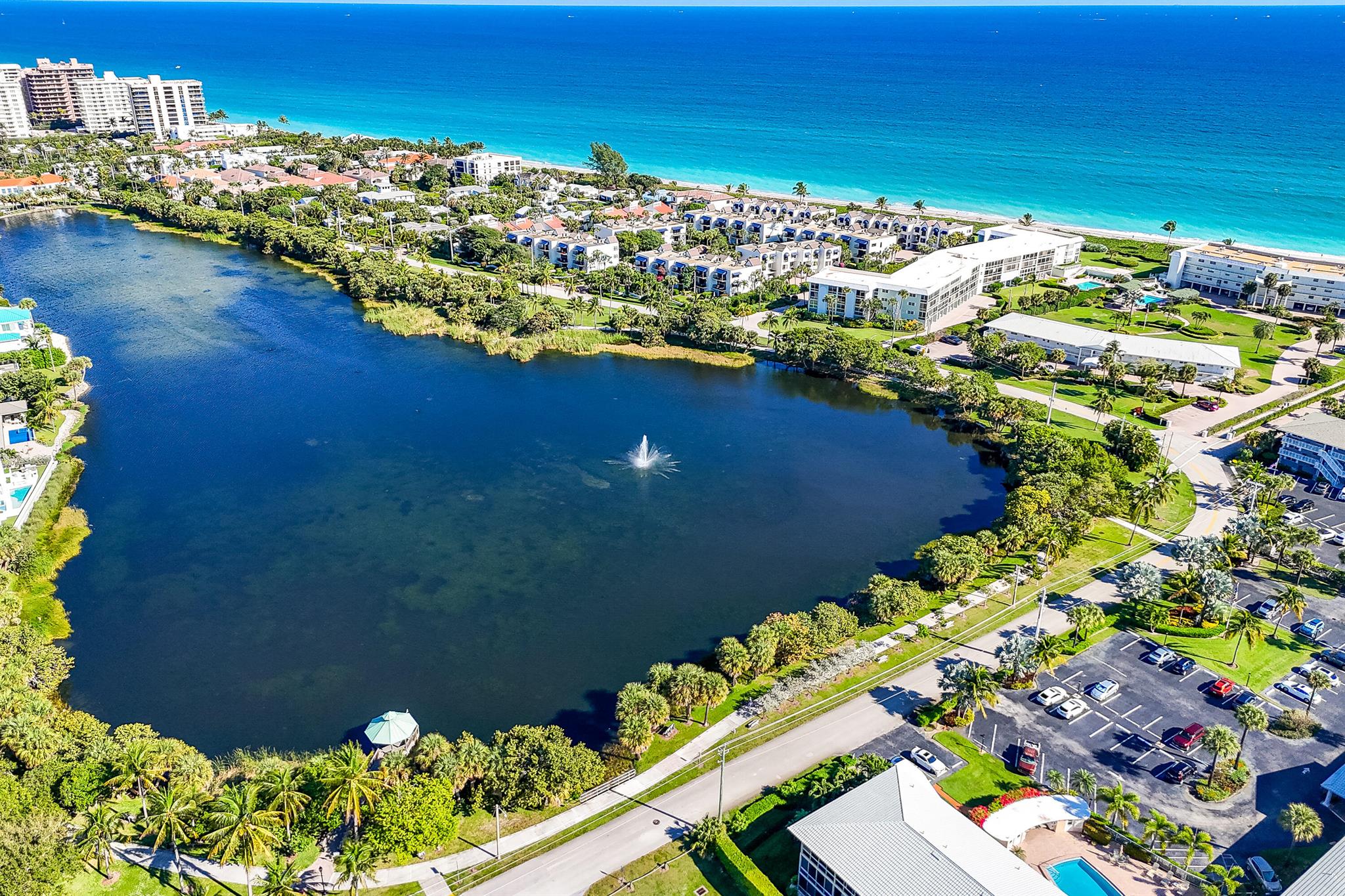 COLONY CONDO APTS IN OR16 - Residential