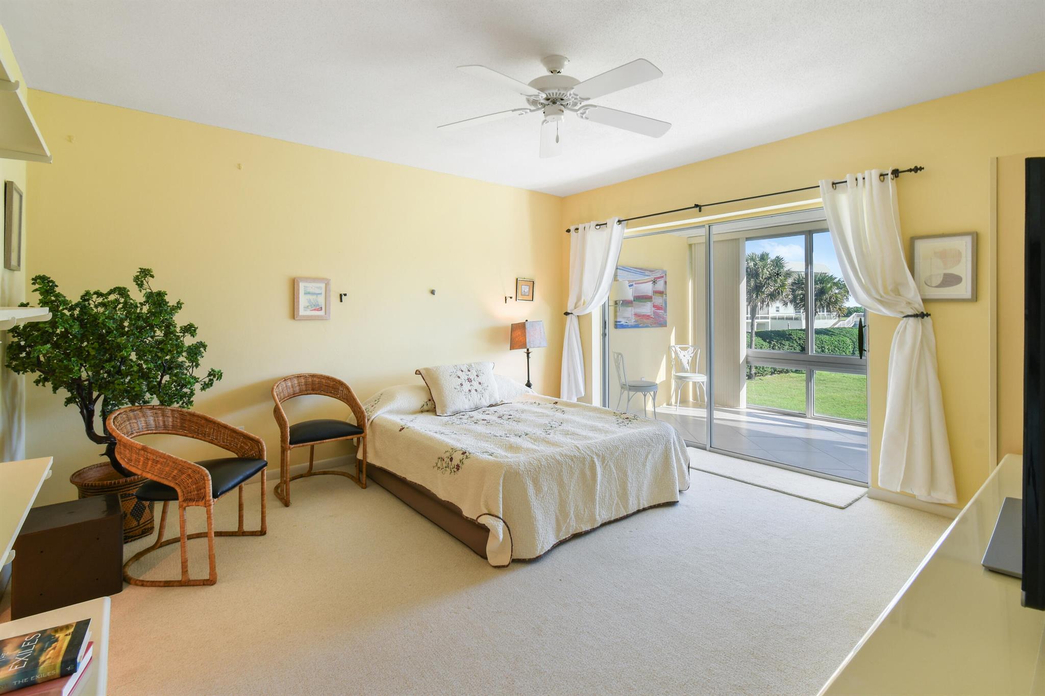 COLONY CONDO APTS IN OR16 - Residential