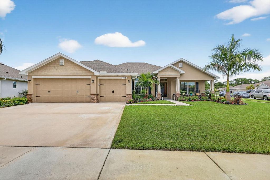Photo of 8652 Waterstone Boulevard, Fort Pierce, FL 34951 (MLS # R11153326)