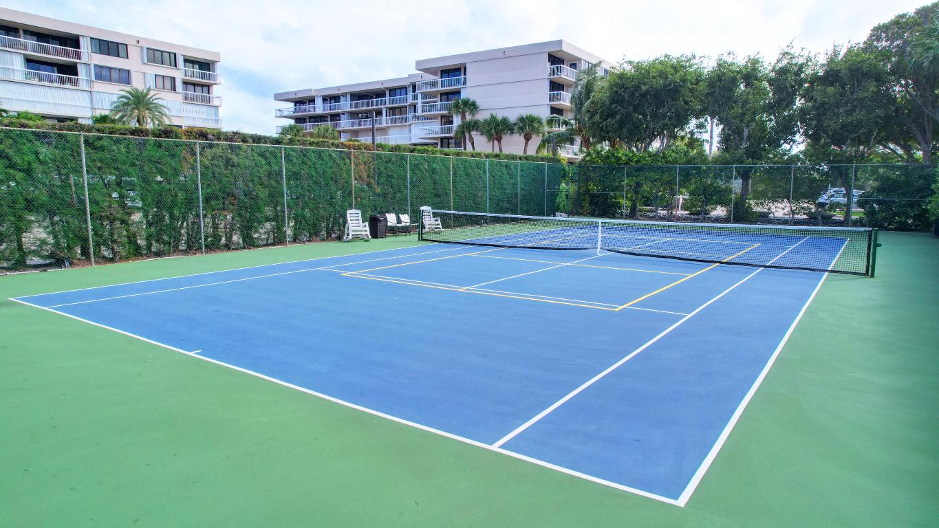 DORCHESTER OF PALM BEACH CONDO - Residential