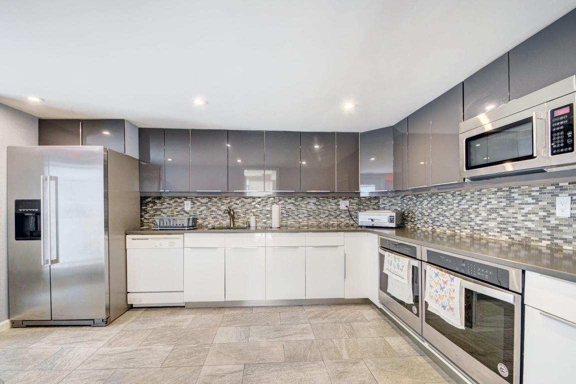 DORCHESTER OF PALM BEACH CONDO - Residential