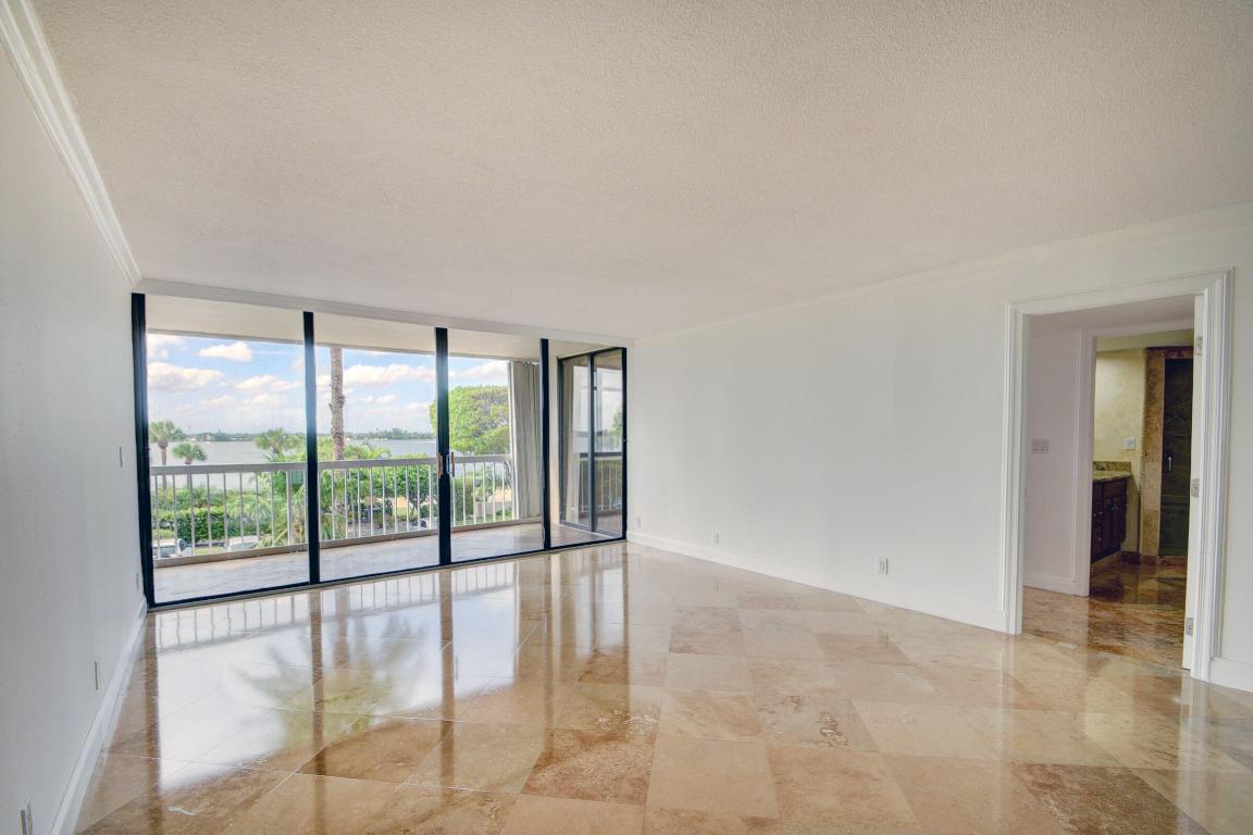 DORCHESTER OF PALM BEACH CONDO - Residential