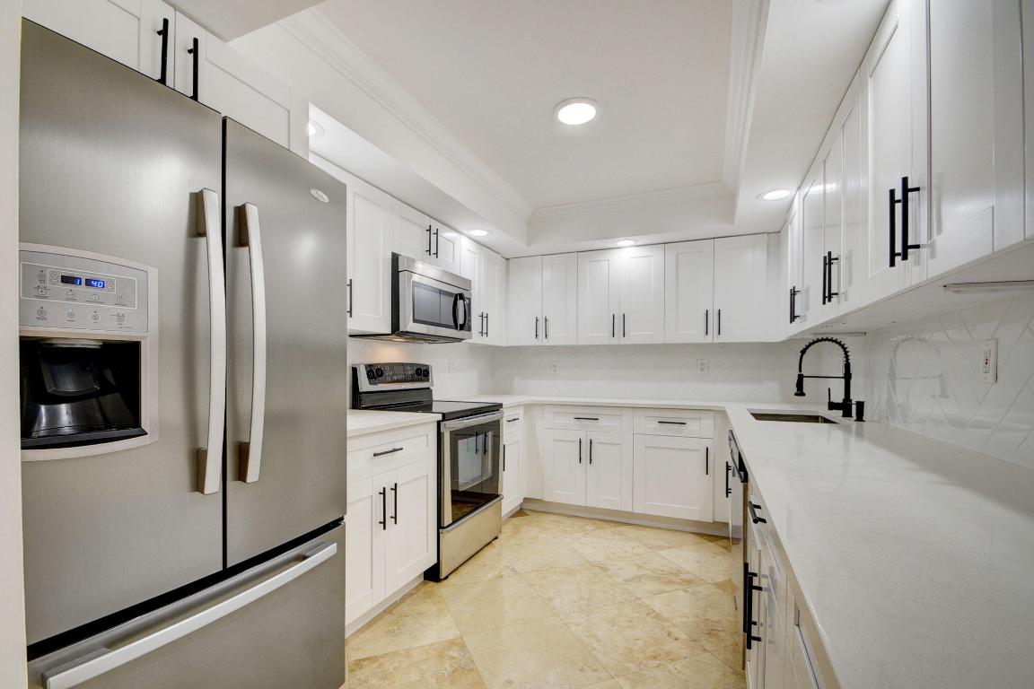 DORCHESTER OF PALM BEACH CONDO - Residential