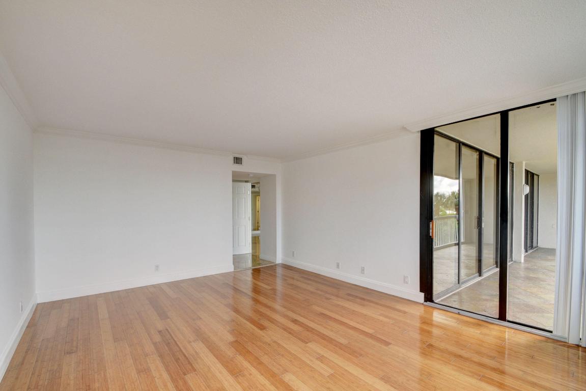 DORCHESTER OF PALM BEACH CONDO - Residential