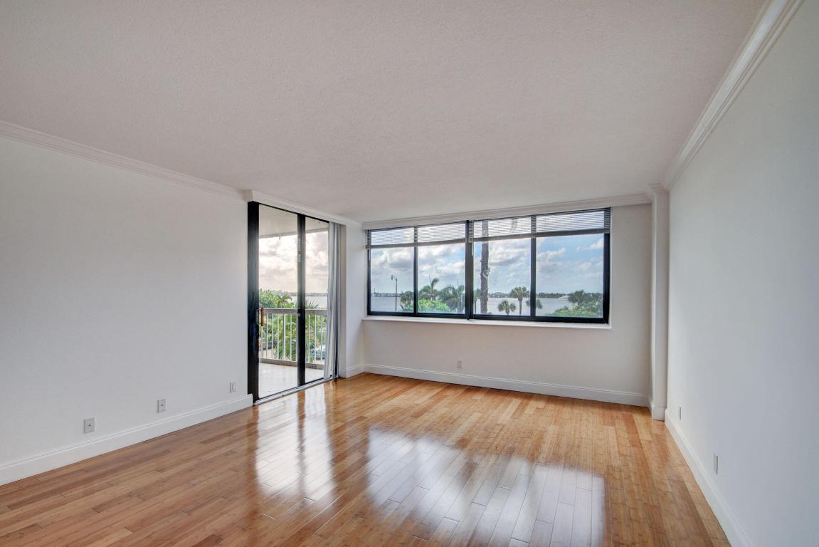 DORCHESTER OF PALM BEACH CONDO - Residential