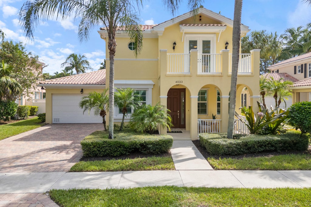 Photo of 4033 Community Drive, Jupiter, FL 33458 (MLS # R11026136)