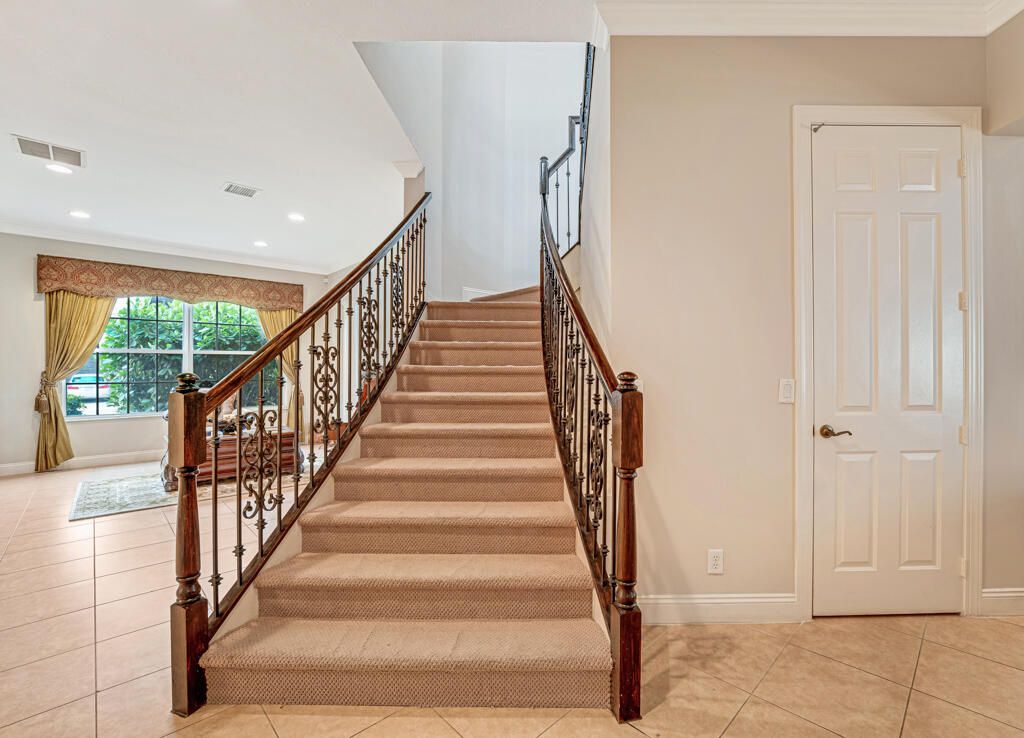 Photo of 10181 Cobblestone Creek Drive, Boynton Beach, FL 33472 (MLS # R11070495)