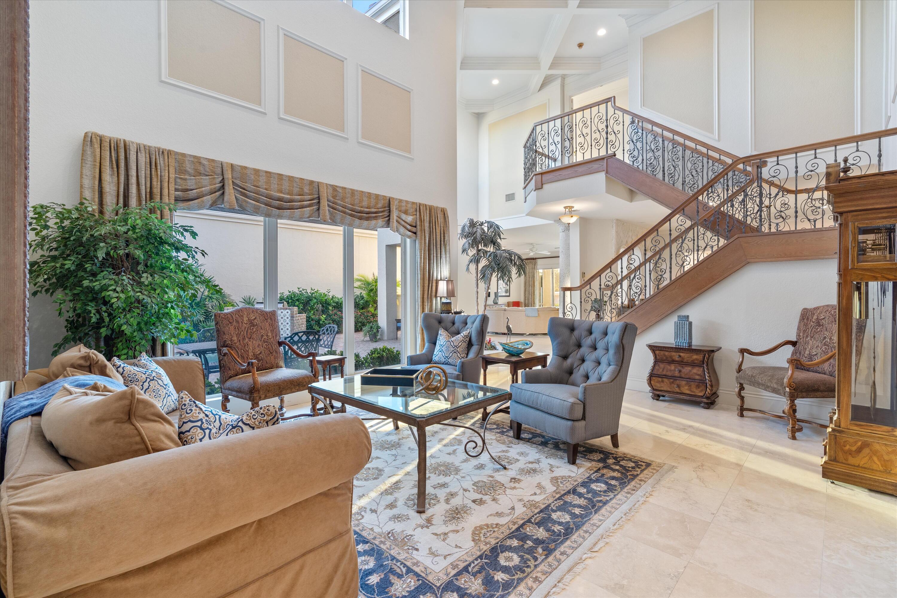 COURTYARD CAY AT OAK HARBOUR - Residential