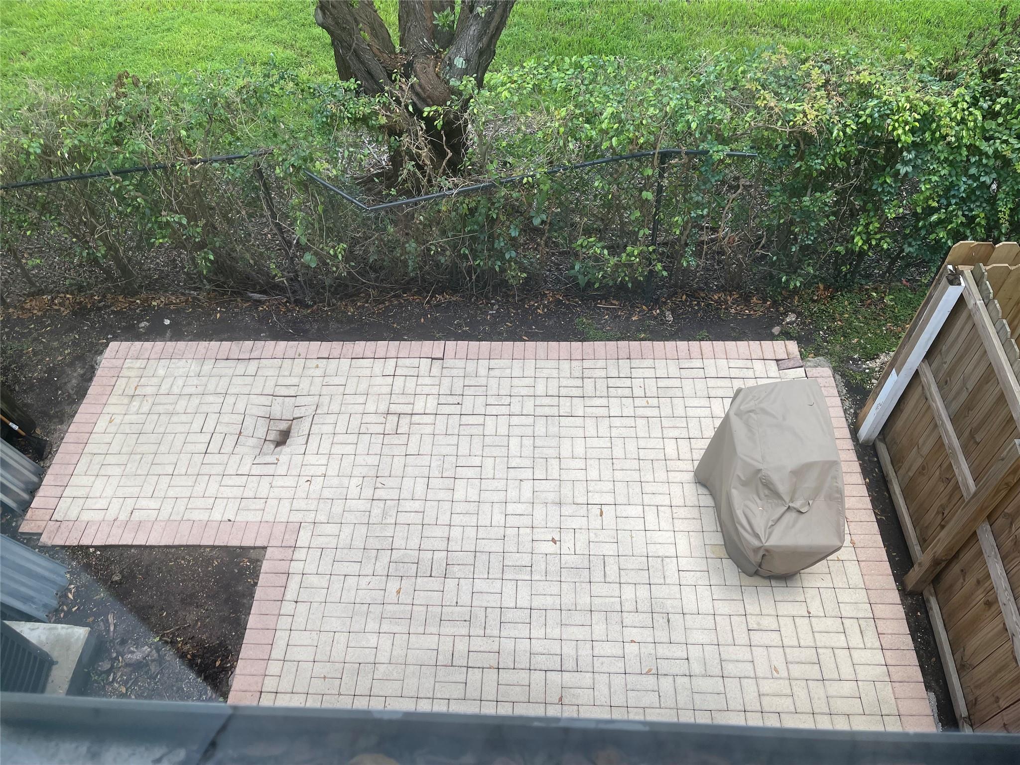 Shoma Townhomes At Keysco - Residential