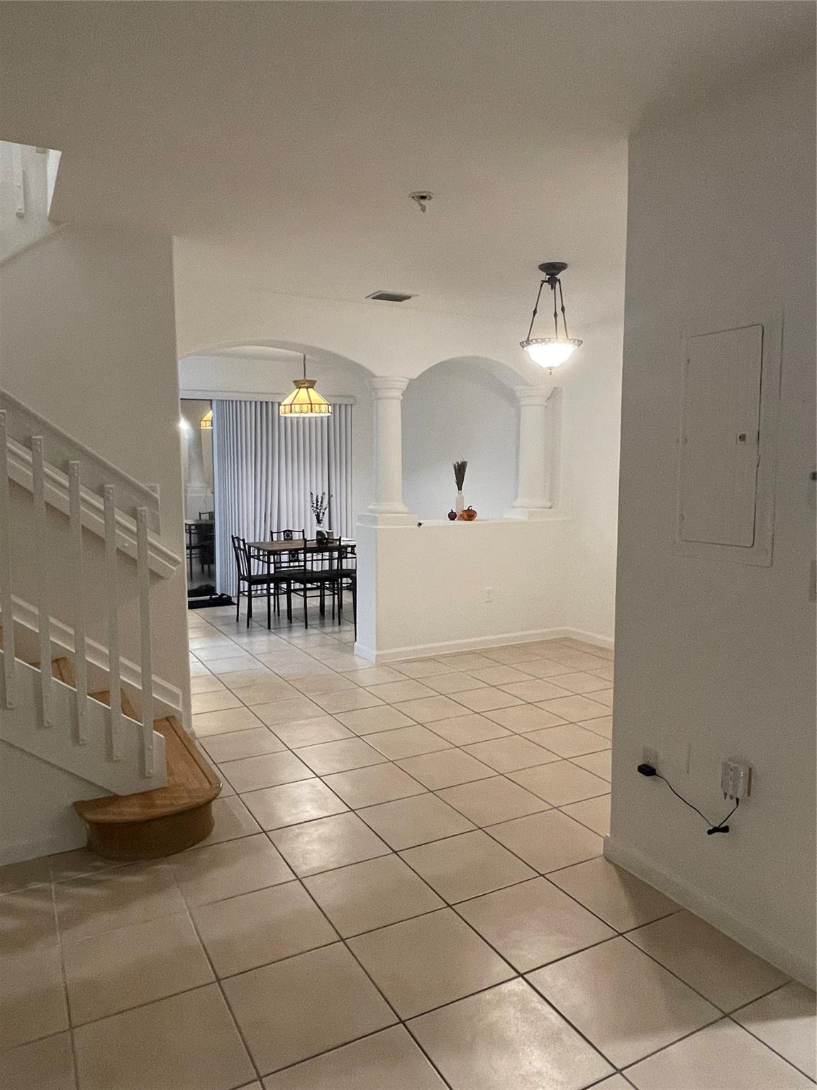 Shoma Townhomes At Keysco - Residential