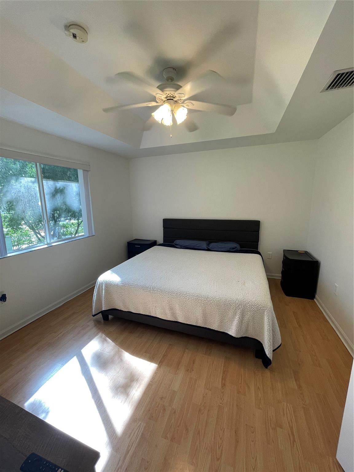 Shoma Townhomes At Keysco - Residential