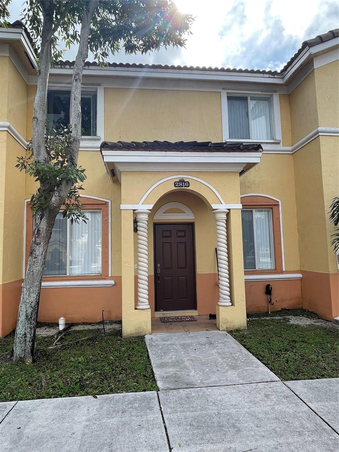 CALLING ALL INVESTORS!!! Welcome to this charming 3-bedroom townhouse that combines comfort and style! This home includes beautiful tile floors, a new AC unit, a freshly painted exterior, and a completely washed patio area! The community is very quiet and includes amazing amenities! Perfect for everyone! The surrounding area is booming with a new Publix just opening across the street. Making it incredibly convenient and time sensitive to shop for everyday items! Tenant just renewed the lease starting September 1st, 2025 and ending on August 31st, 2026. Tenant is paying $2,150/month.