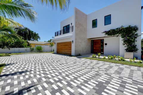 Tiny photo for 855 NW 4th Avenue, Boca Raton, FL 33432 (MLS # B26038624)
