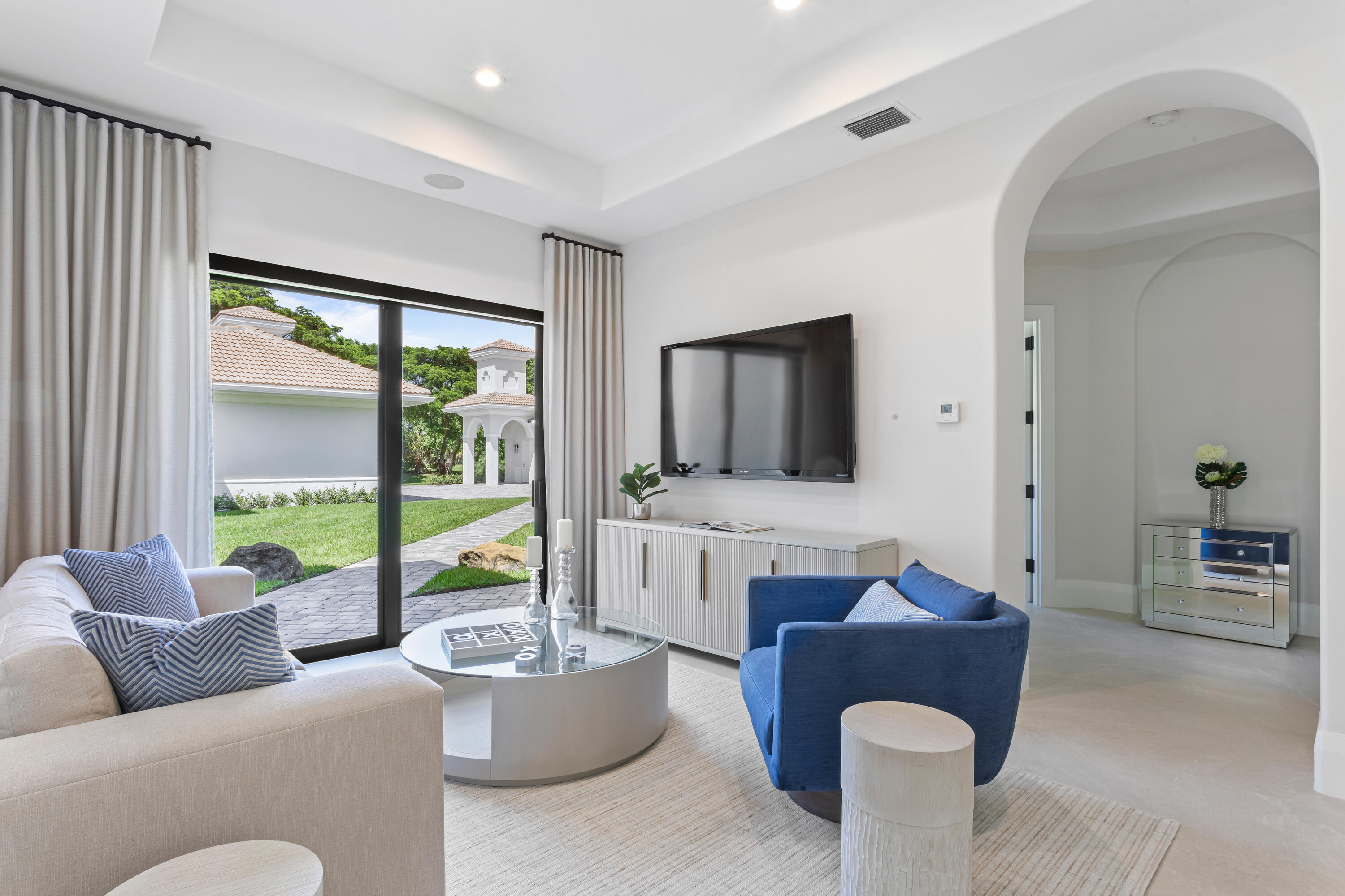 LE LAC - Residential