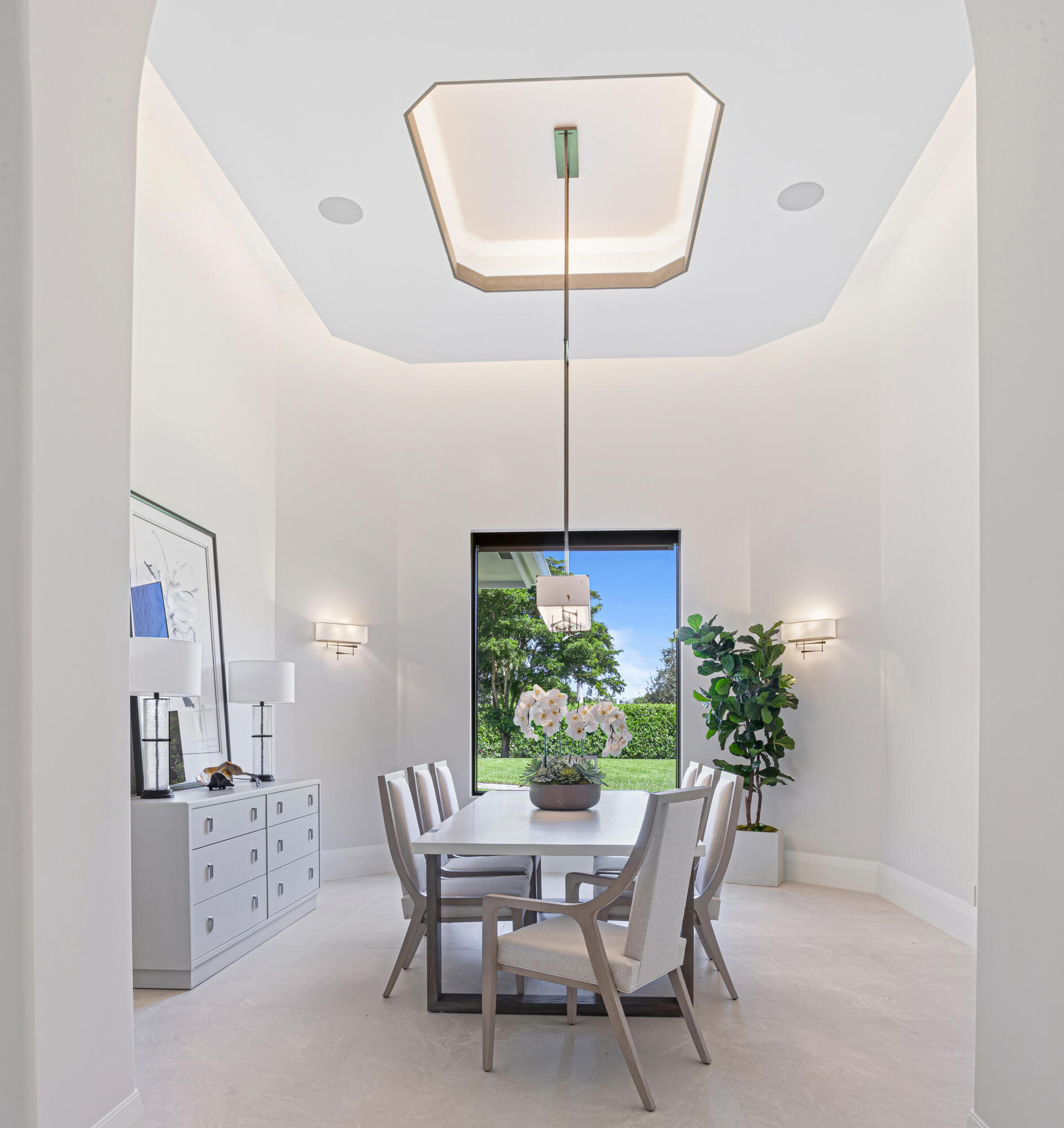 LE LAC - Residential