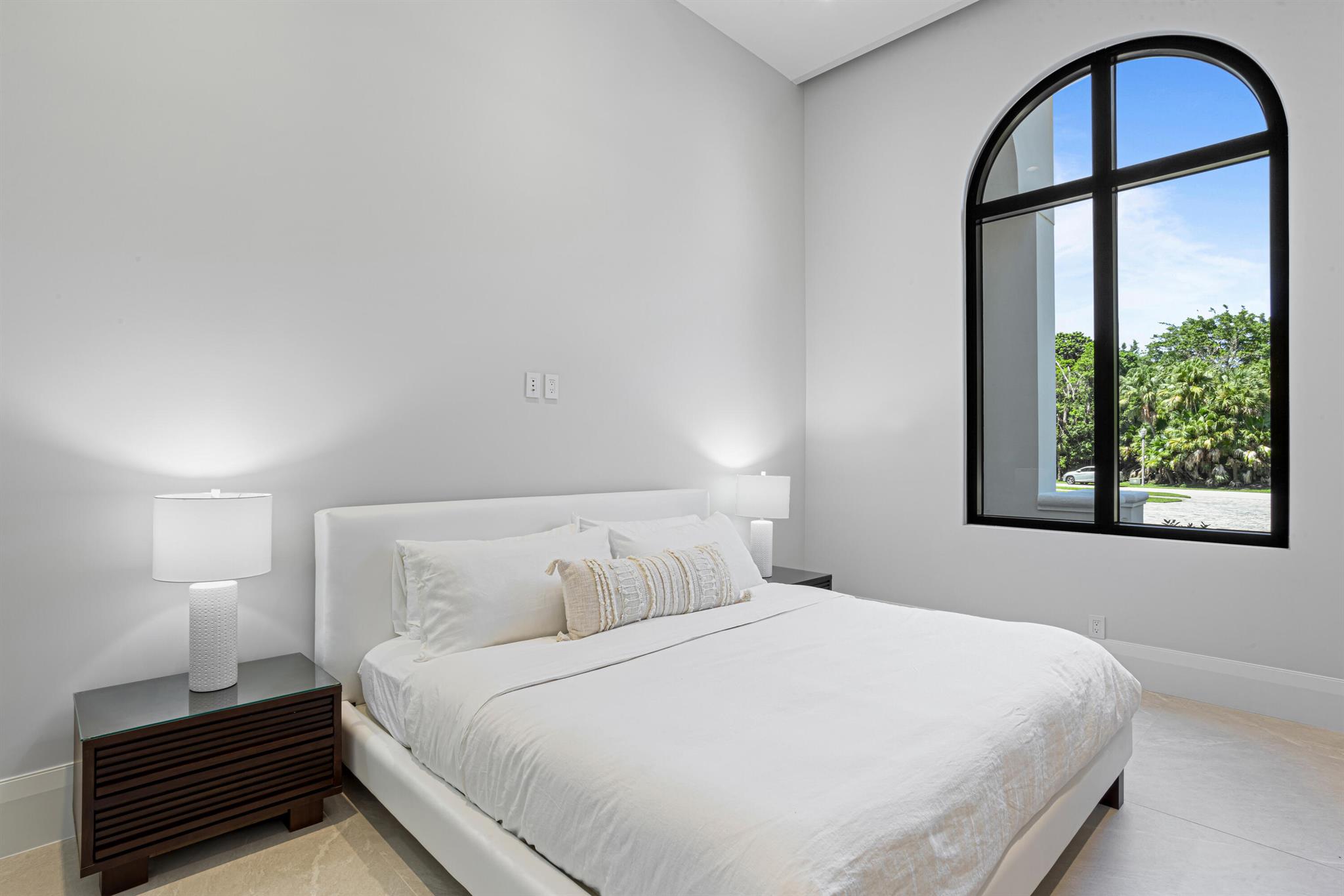 LE LAC - Residential