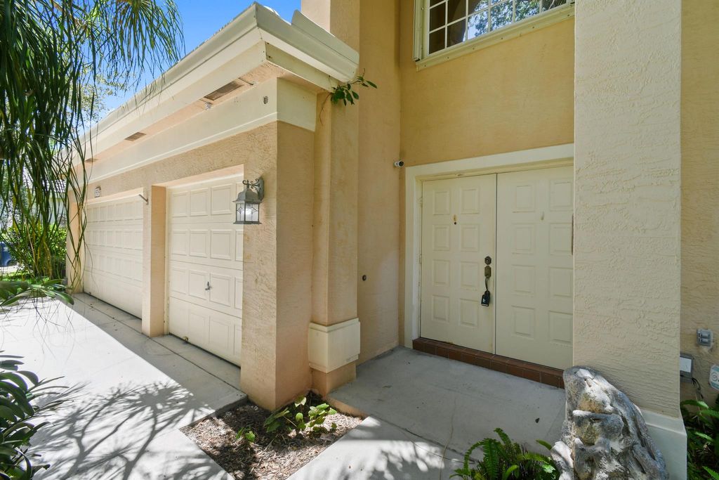 Photo of 575 Scrubjay Lane, Jupiter, FL 33458 (MLS # R11100602)