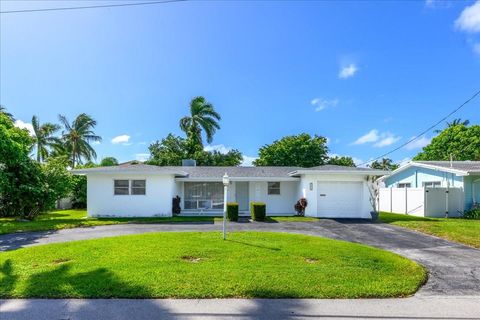 2728 NE 30th St Lighthouse Point FL 33064