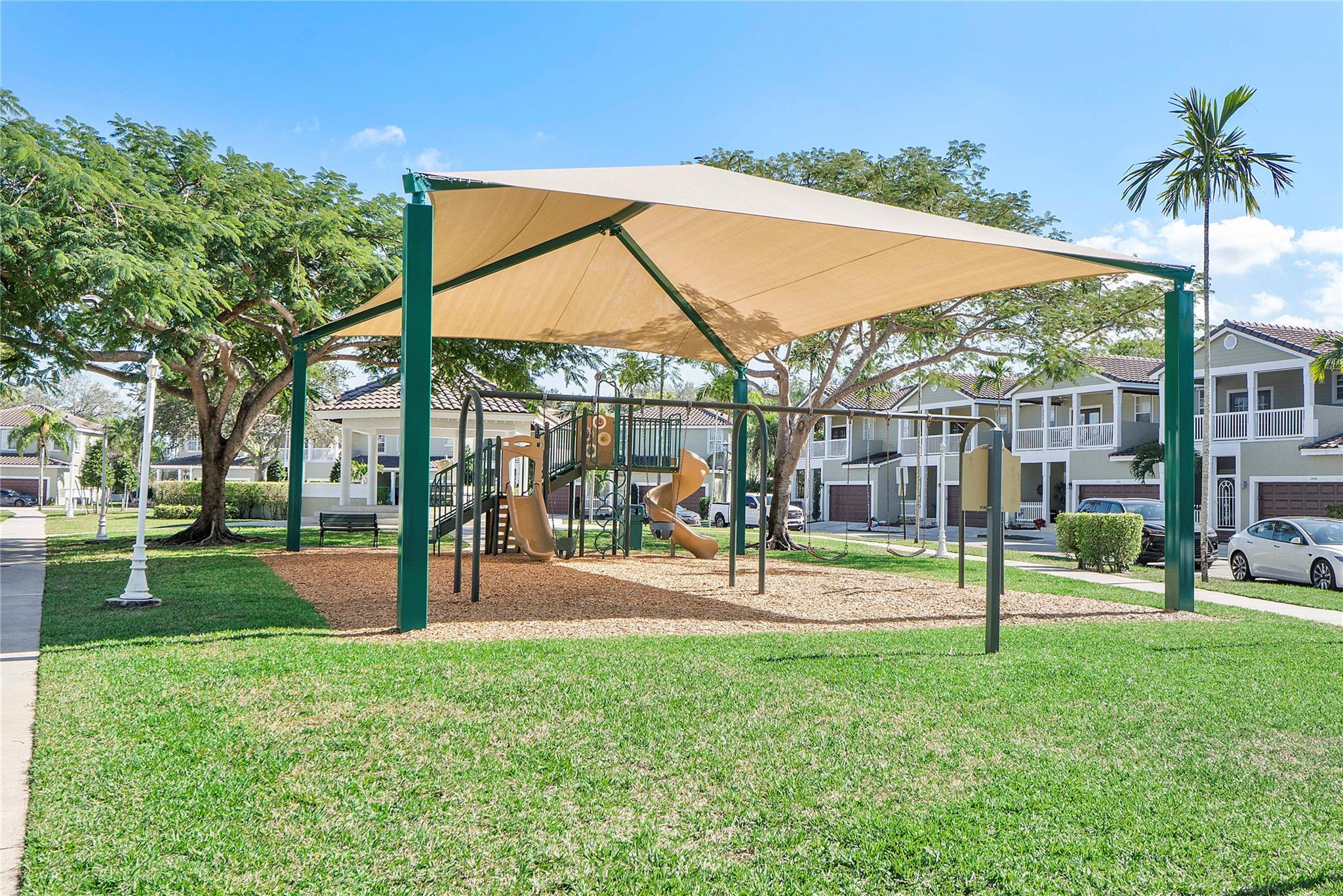 Kensington Manor 155-49 B - Residential Lease