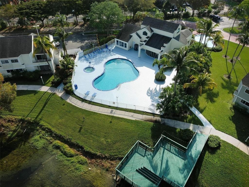 Summer Lake Condo - Residential Lease