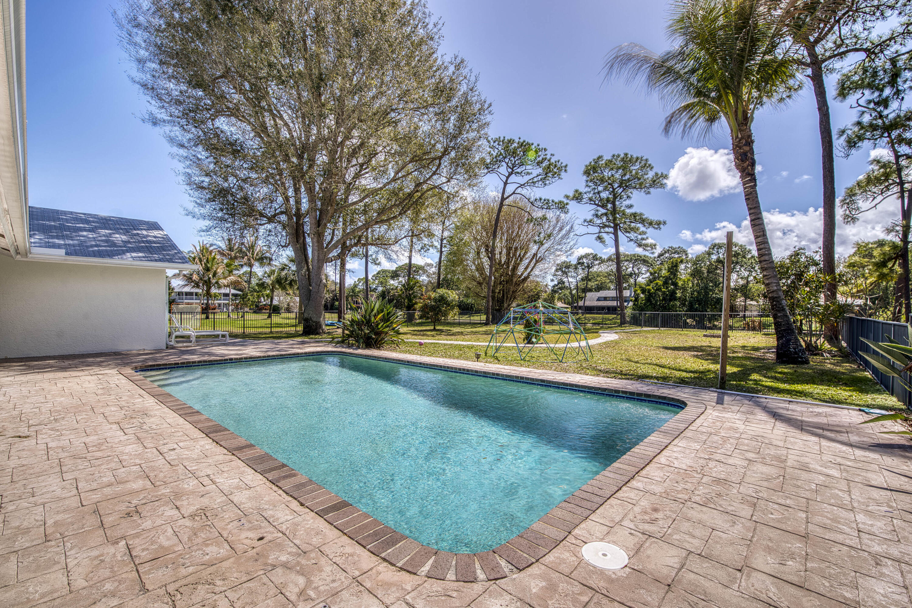 Whispering Trails - Residential