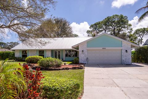 Photo of 6062 Woodlake Road, Jupiter, FL 33458 (MLS # R11169271)