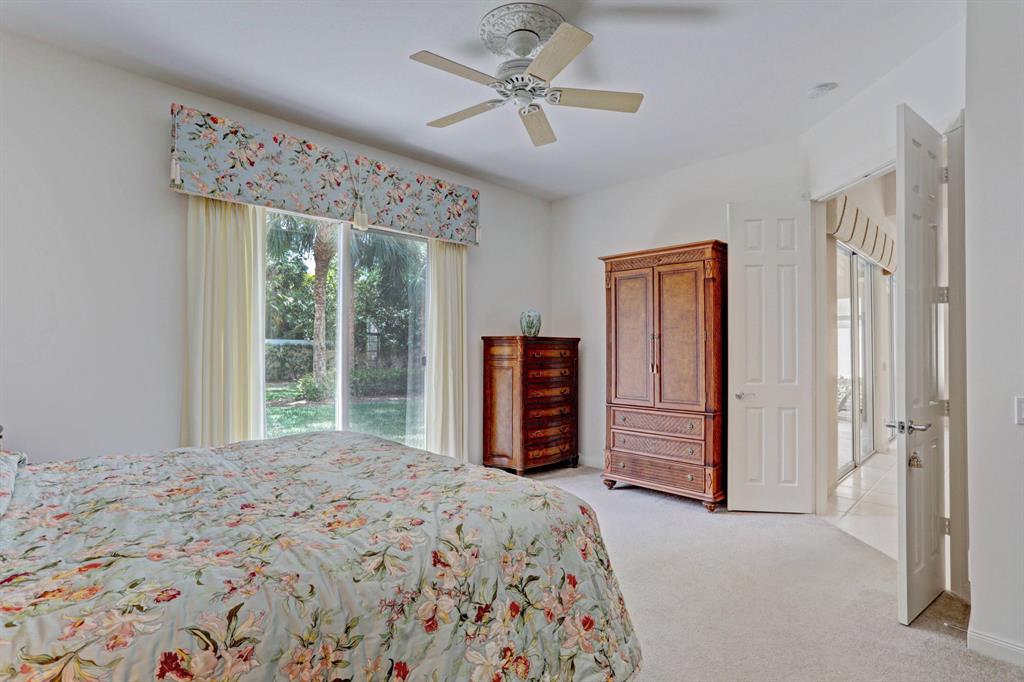 CARLETON OAKS - Residential