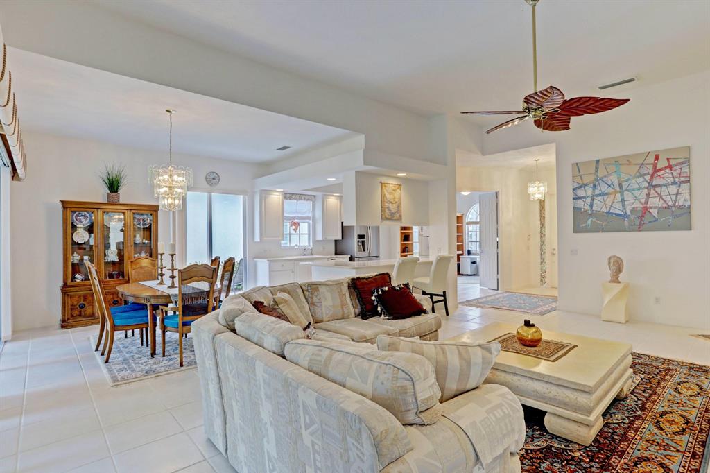 CARLETON OAKS - Residential