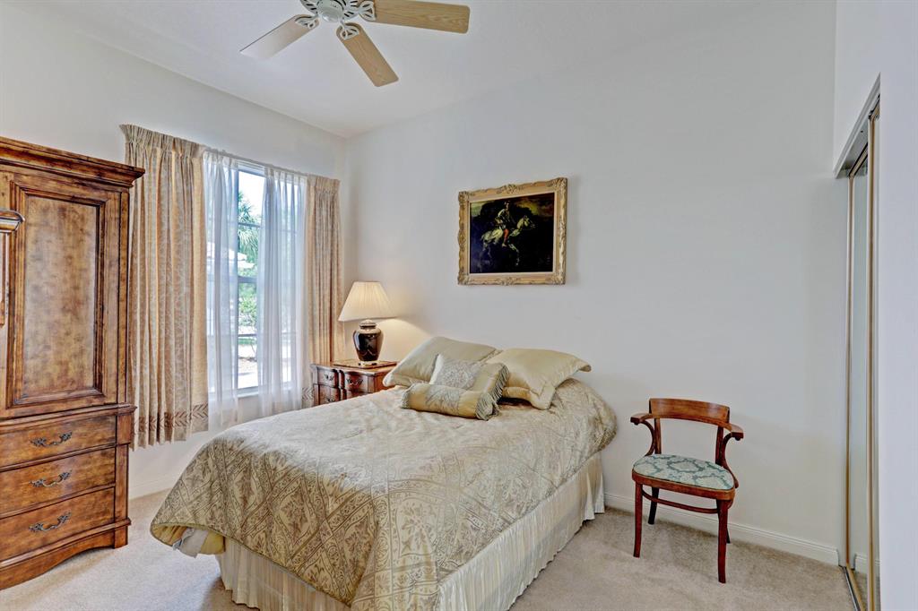 CARLETON OAKS - Residential