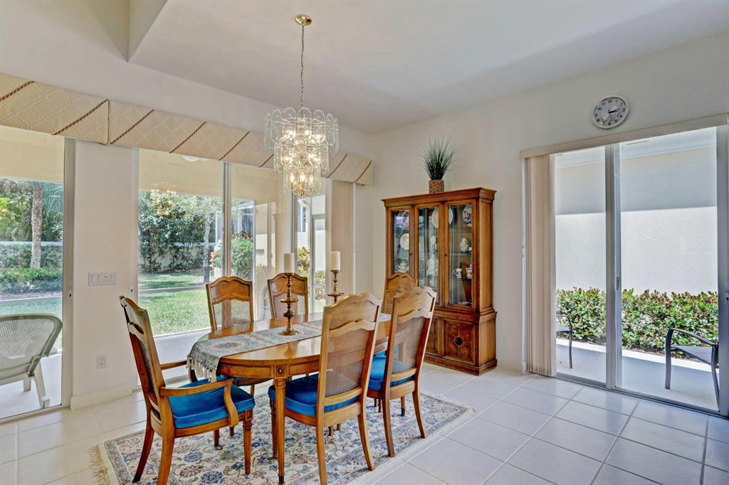 CARLETON OAKS - Residential