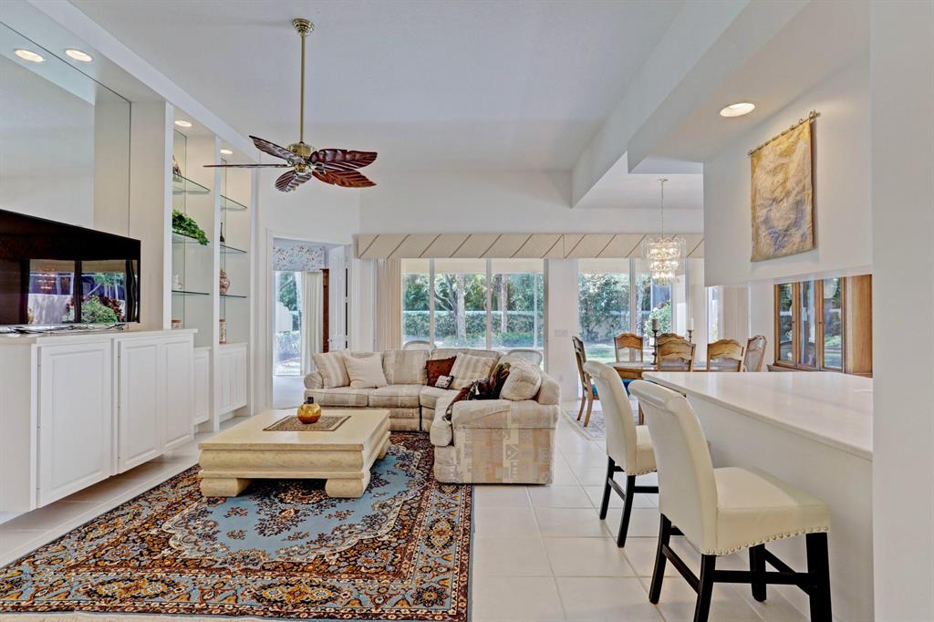 CARLETON OAKS - Residential