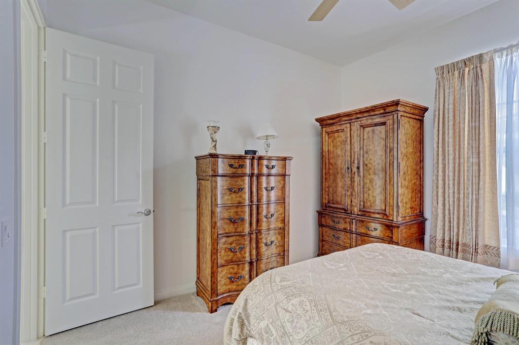 CARLETON OAKS - Residential