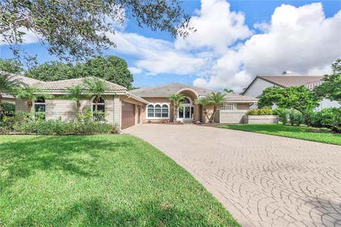 Tiny photo for 11999 Classic Drive, Coral Springs, FL 33071 (MLS # B26040062)