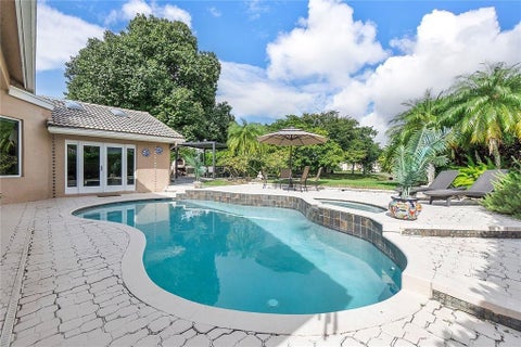 Tiny photo for 11999 Classic Drive, Coral Springs, FL 33071 (MLS # B26040062)
