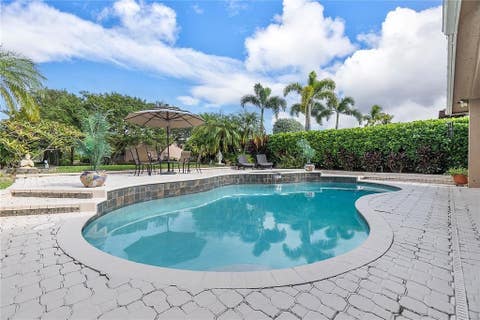 Tiny photo for 11999 Classic Drive, Coral Springs, FL 33071 (MLS # B26040062)