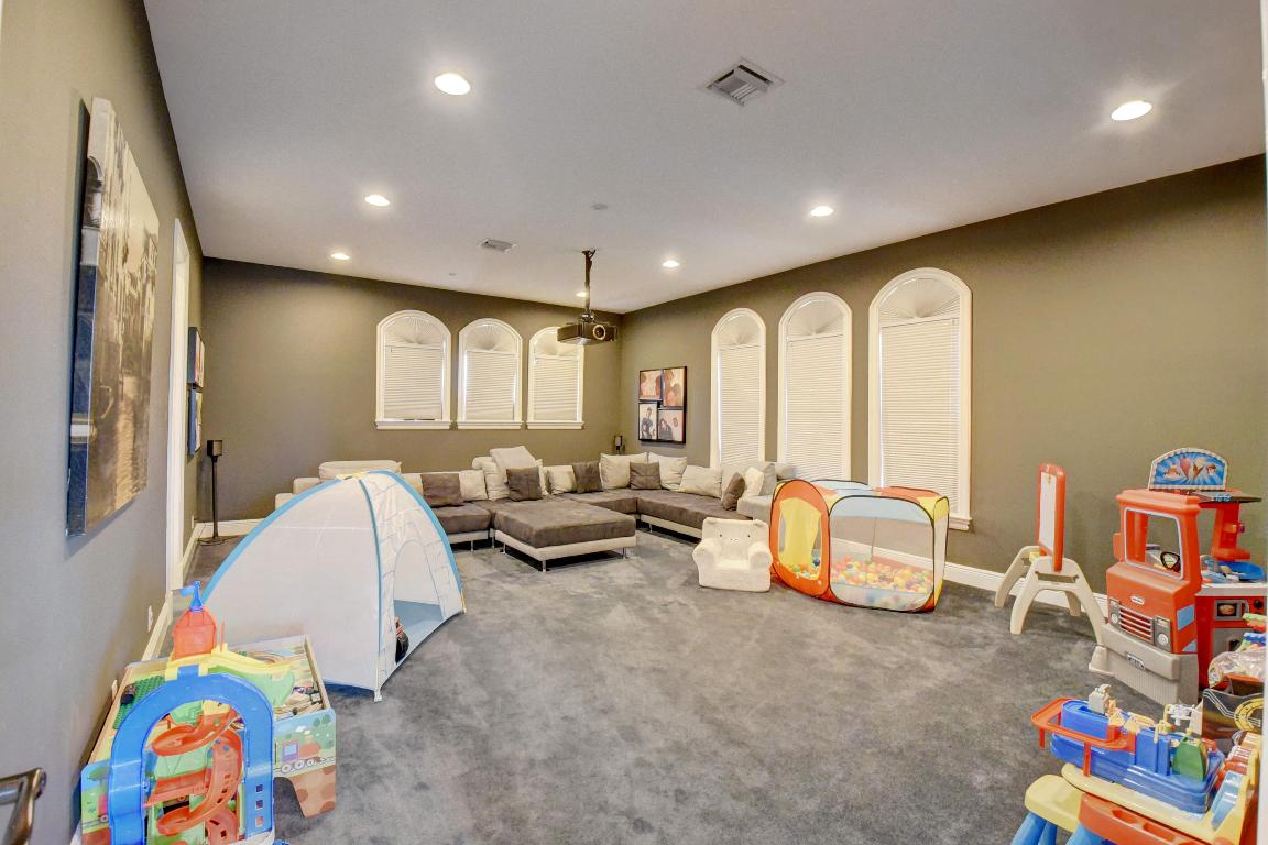 Parkland Golf & Country Club - Residential Lease