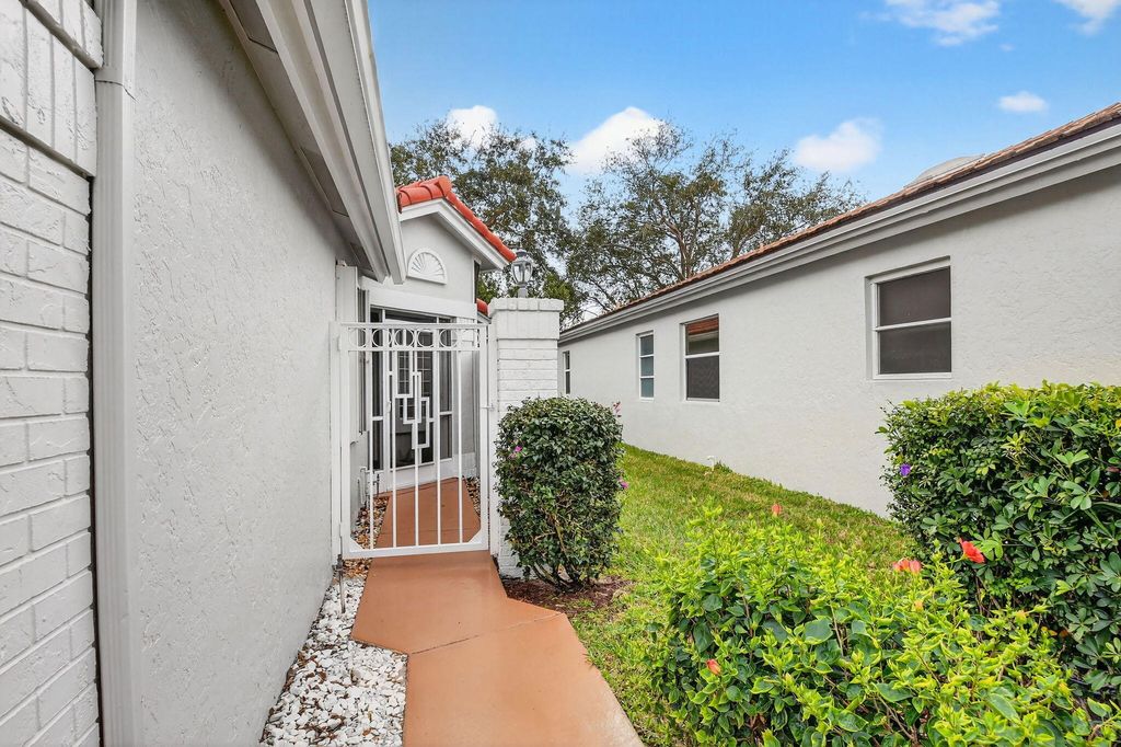 Photo of 7932 Sailing Shores Terrace, Boynton Beach, FL 33437 (MLS # R11154928)