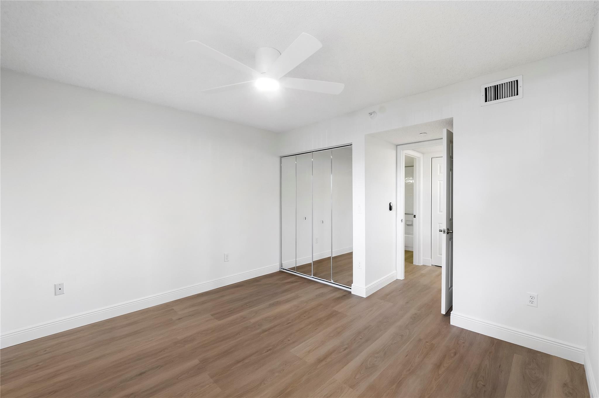 SOUTHAMPTON - Residential