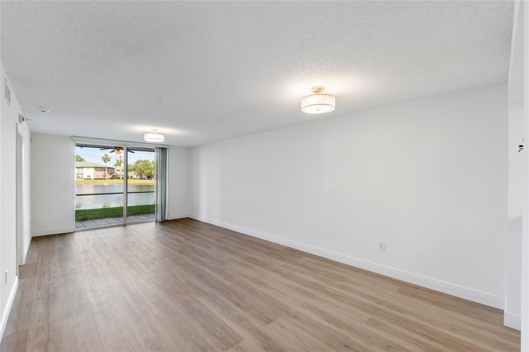 SOUTHAMPTON - Residential