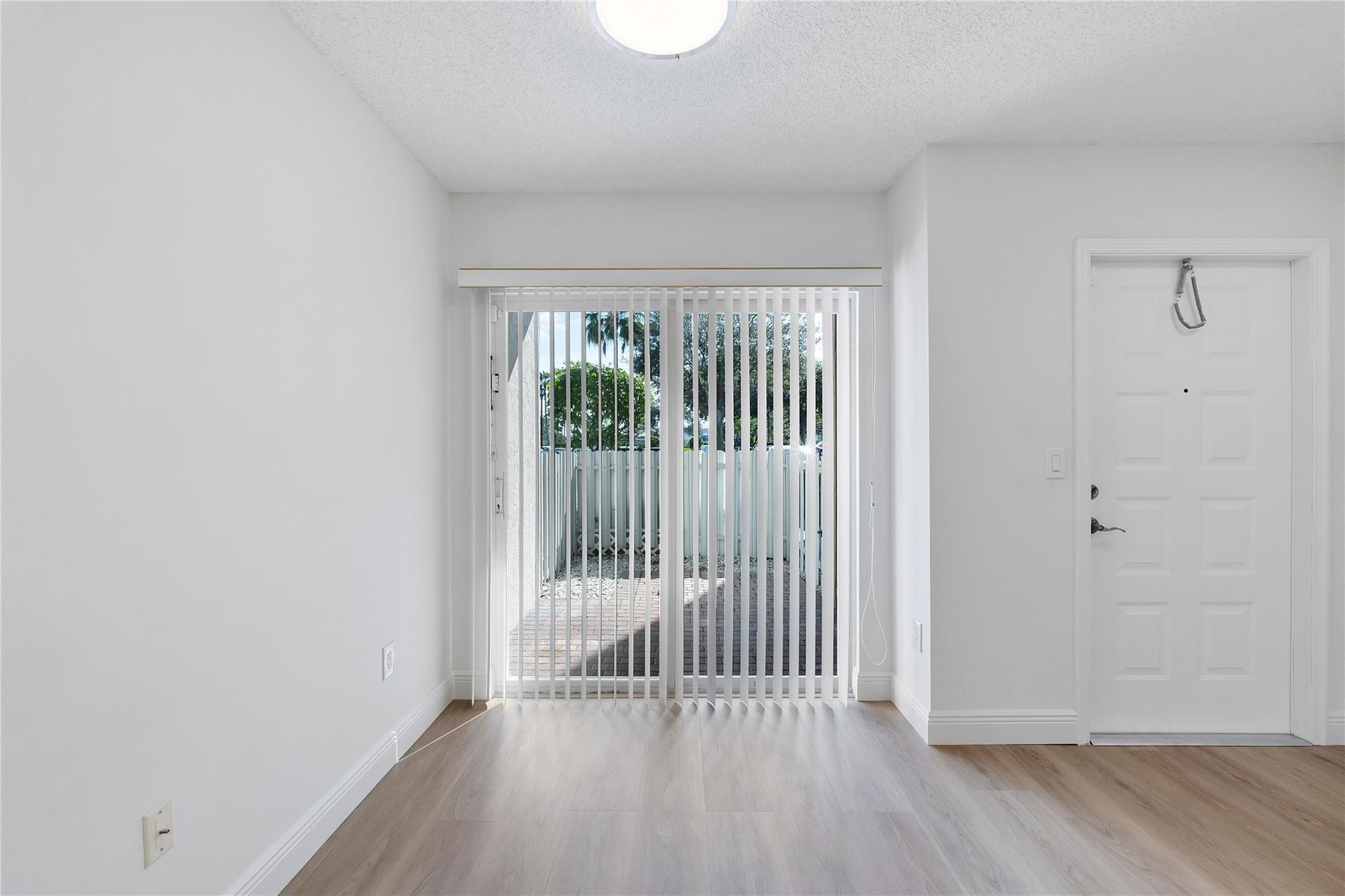 SOUTHAMPTON - Residential